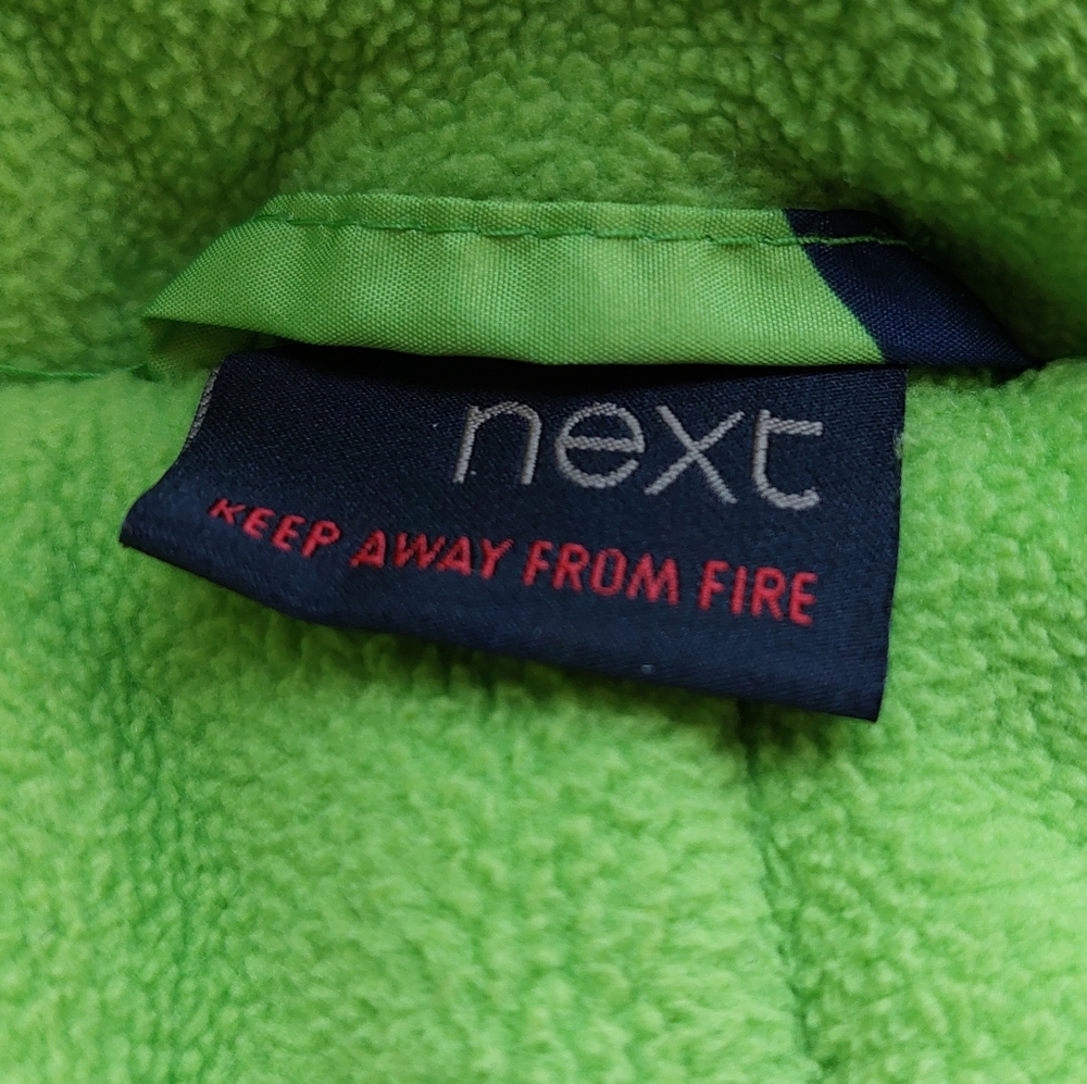 🌟 Next Direct star snowsuit 5-6 years 🌟 - Picture 6 of 16